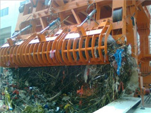 大型移動式清污機(jī)